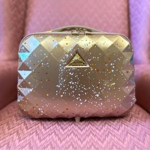 Triforce Travel Case